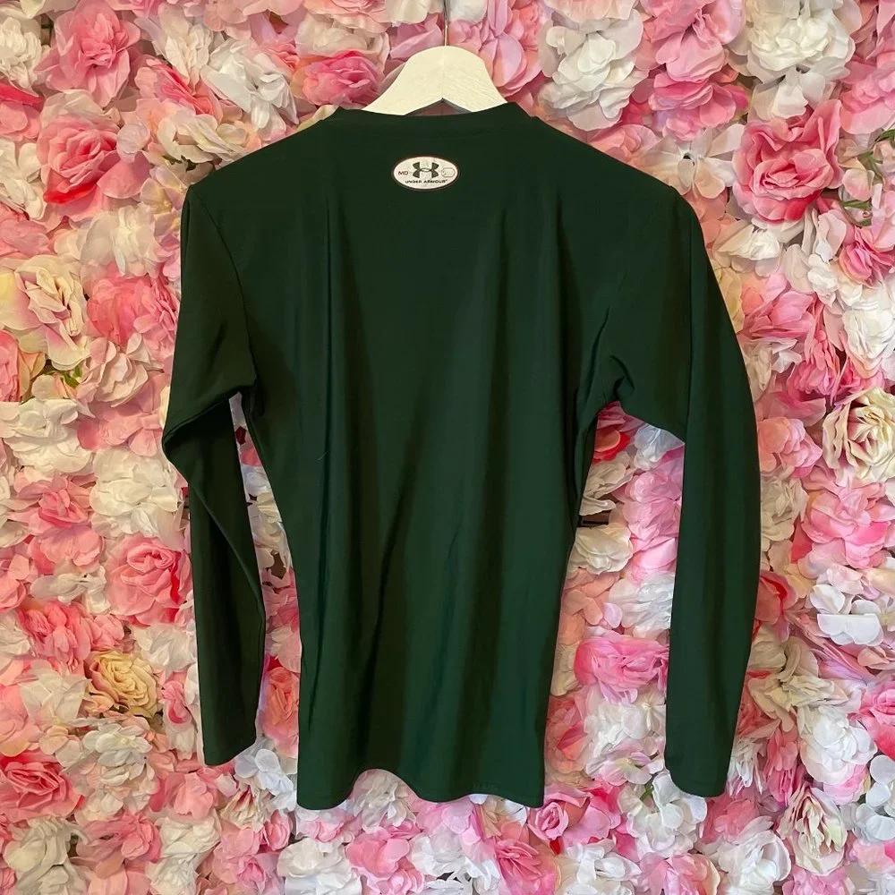 S/XS Deep Forest Green Under Armour Athletic Top - Picture 5 of 6